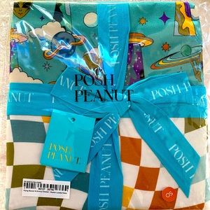 New Posh Peanut Flying Saucer Patoo.